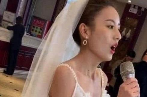 抖音香港娱乐圈爆料女星,揭秘抖音红人背后的明星故事