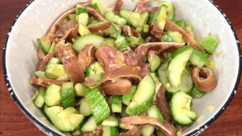 吃瓜少年与猪,一场奇妙的跨界冒险之旅