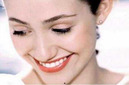 明星牙齿怎么刷白的,揭秘高效刷牙技巧